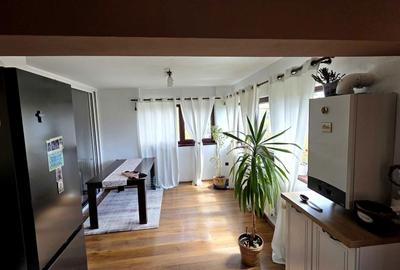 Apartament cu 2 camere decomandat în Central - 1