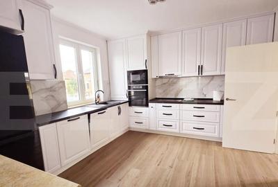 Casă cu 5 camere cu Teren 800 Mp în Central - 1