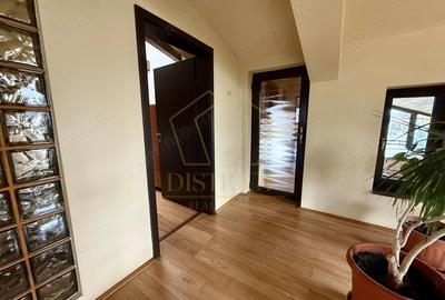 Vila impresionanta cu teren de 1431mp | Dumbravita - 13