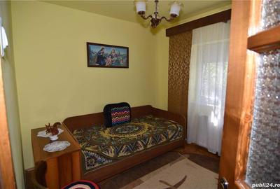 Apartament cu 3 camere decomandat în Buziaș - 8