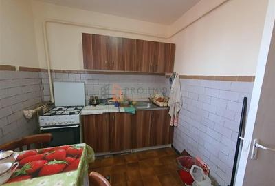 Apartament 3 camere cf1 decomandat zona Brosteni - 8
