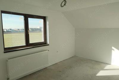 Vand casa tip duplex, Sangeorgiu de Mures - 1