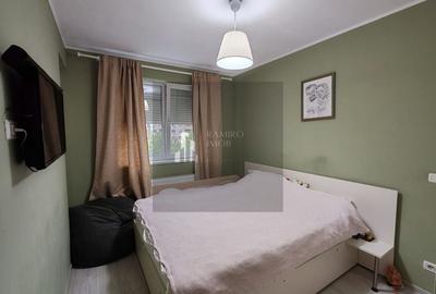 Apartament cu 3 camere decomandat, mobilat în Metalurgiei