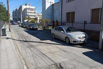 Casă cu 8 camere cu Teren 350 Mp în Ultracentral - 1