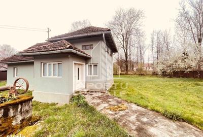 Casă cu 2 camere în Almaș - 1