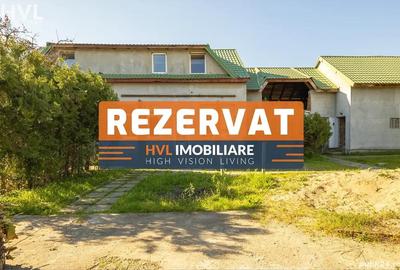 Casa cu 3 apartamente ?i teren generos in Bujac ideala pentru locuit ?i investi?ie