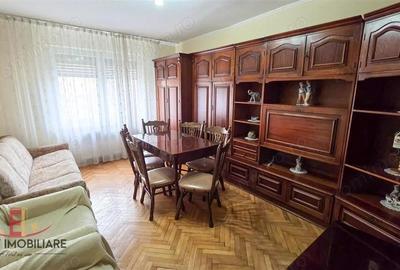 Apartament cu 3 camere în Tudor
