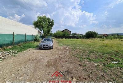 Teren intravilan in Banesti--3727mp--40e - 1