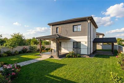 Casă individuală cu 5 camere cu Canalizare în Moșnița Nouă