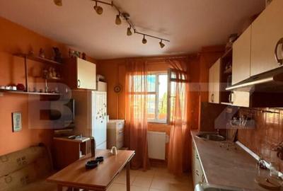 Apartament cu 2 camere semidecomandat în Micro 4 - 4