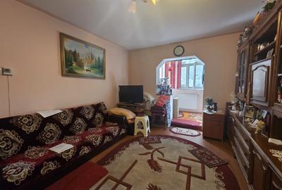 Apartament cu 3 camere semidecomandat, mobilat în Mircea cel Bătrân - 3