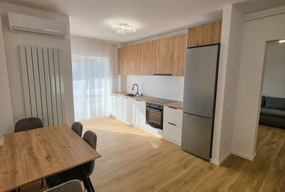 Apartament cu 3 camere semidecomandat în Central - 6