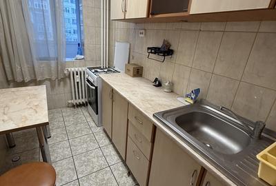 Mihai Bravu, Baba Novac, garsoniera - 10