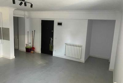 Apartament cu 6 camere semidecomandat în Valea Adâncă - 6