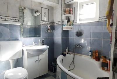 Apartament cu 3 camere decomandat, mobilat în Micro 15 - 9