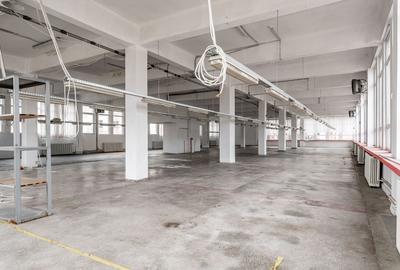Spațiu industrial, de 1,200 mp, în Central - 1