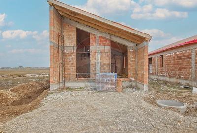 Casă cu 3 camere cu Teren 357 Mp în Hărman - 14