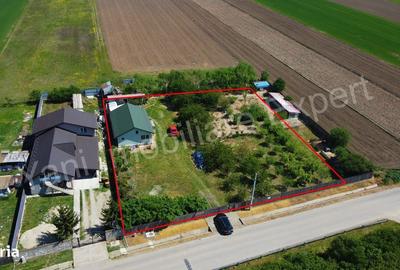 Casă cu 2 camere în Crețu - 7
