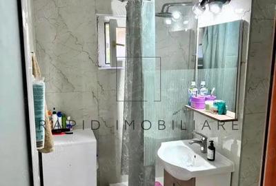 3 Camere - Imbunatatit - Micro 21 - Etaj 3 - 1