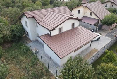 Casă individuală cu 7 camere cu Canalizare în Giroc - 3