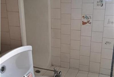Vanzare apartament 3 camere decomandat DRUMUL TABEREI / FRIGOCOM - 23