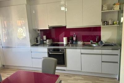 Apartament cu 2 camere decomandat în Carpați 2 - 6