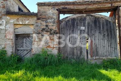 Teren de vanzare 4500 mp in centrul comunei Hamba judetul Sibiu - 2