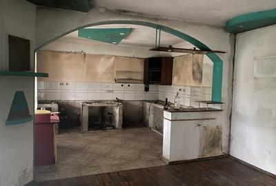 Casă individuală cu 5 camere cu Teren 1381 Mp în Costești - 7