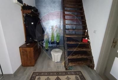 Casă individuală cu 5 camere cu Teren 343 Mp în Est - 4