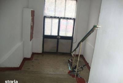 Apartament cu 2 camere decomandat în Balta Albă - 7