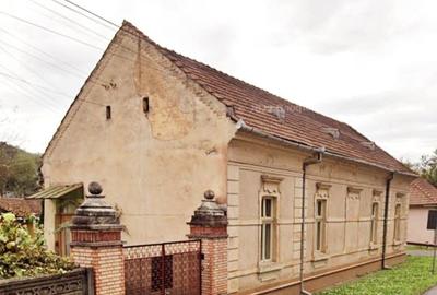 Casă cu 4 camere cu Teren 672 Mp în Zam - 5