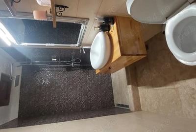 Casă în 16 Februarie - 2