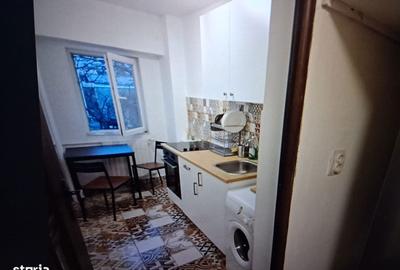 Garsonieră decomandată în Tei - 4