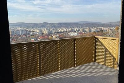 Apartament cu 3 camere semidecomandat în Central - 4