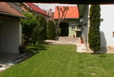 PROPRIETATE: 1500 mp, cu casa saseasca autentica, in Cristian, Brasov - 1