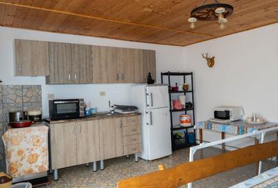 Casa cu 6 camere suprafata 220mp si teren 1700mp spre vanzare in Rosia,SB - 11