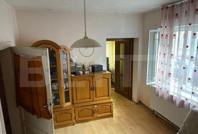 Casa de vanzare in suprafat utila de 100 mp si 1400 mp teren - 4