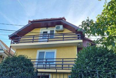 Casă cu 4 camere cu Teren 442 Mp în Episcopia Bihorului