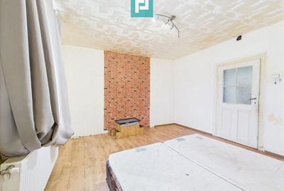 Casă cu 2 camere cu Teren 360 Mp în Grădiște - 7