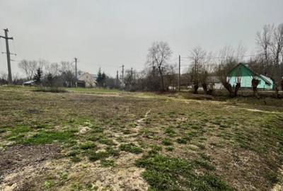 Teren intravilan, 2100 mp, deschidere 26 ml - Siret - 1