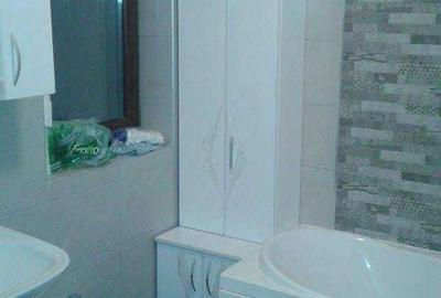 Apartament cu 3 camere decomandat în Andrei Mureșanu - 6