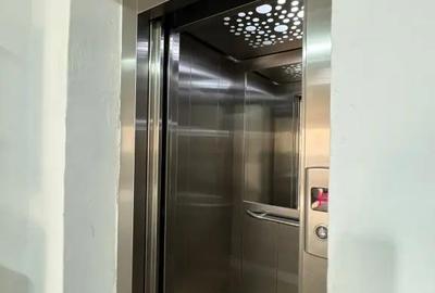 Apartament cu 3 camere decomandat în Micro 6 - 1