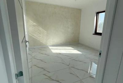 Casă cu 3 camere în Diniaș - 2