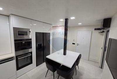 Apartament cu 3 camere etajul 1, zona Poienita - 8