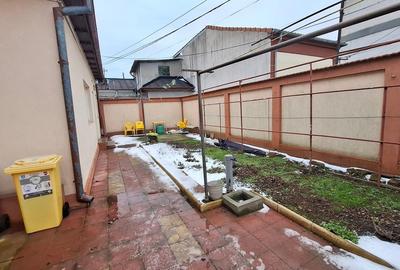 Casă individuală cu 3 camere cu Canalizare în Tomis II - 1