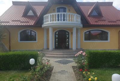 Vila de vanzare in Targu Ocna - 2