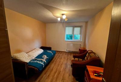 Apartament cu 2 camere decomandat în 1 Decembrie 1918 - 1