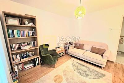 Apartament cu destinatia Spatiu comercial, zona Ana Ipatescu - Bistrita Lac, str - 6