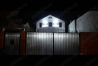 Casă cu 3 camere cu Teren 300 Mp în Central