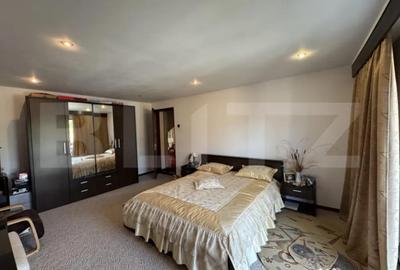 Casă cu 6 camere cu Teren 2500 Mp în Central - 16